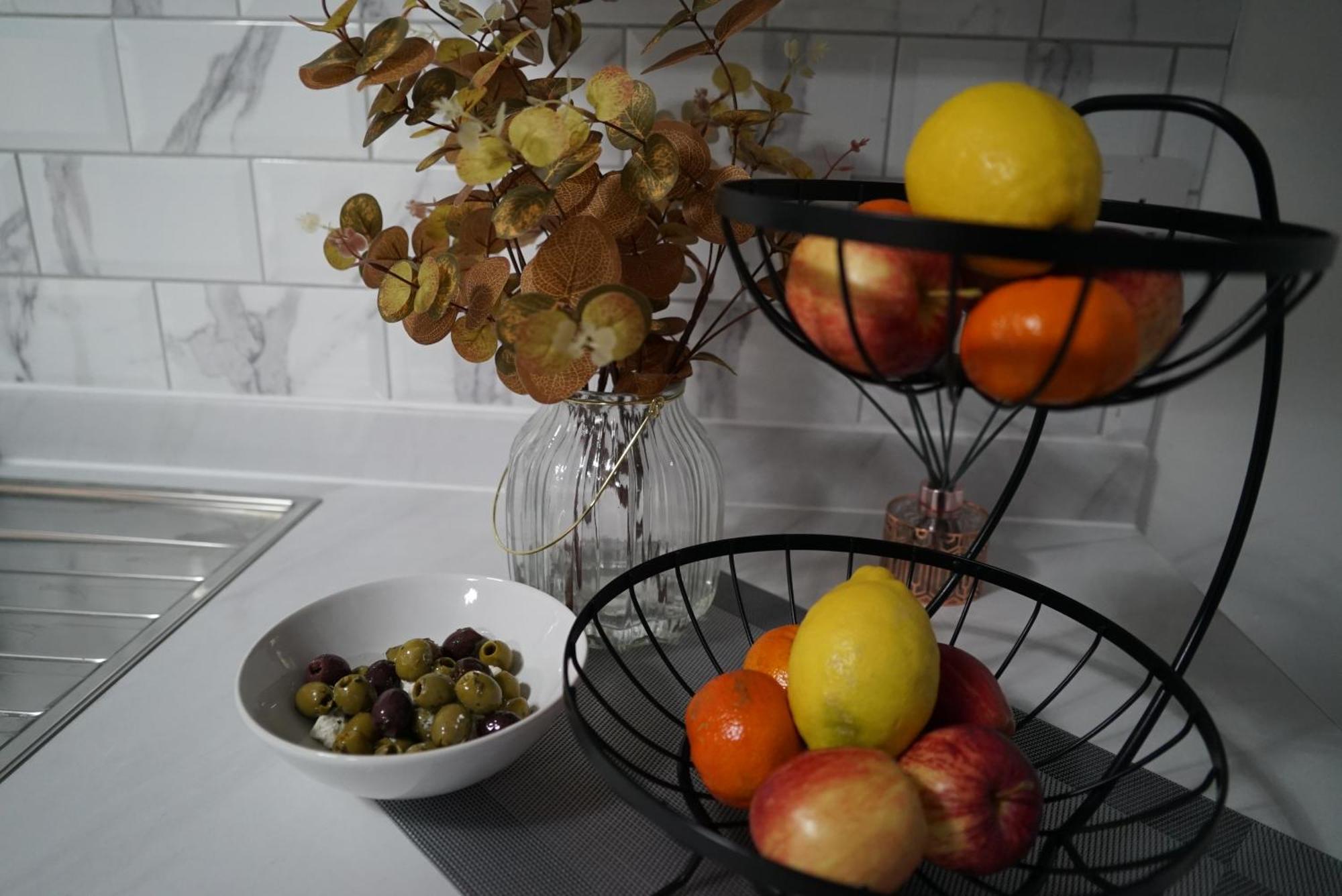 1 & 2 Bed Apartments - Desborough, Kettering, Cosy, Parking, Family, Wifi Eksteriør bilde